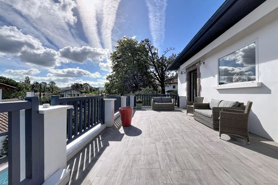 Maison à vendre à Ciboure — Vue montagne — photo 10