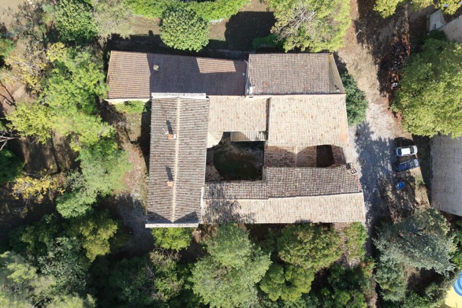 Maison à vendre à Montpellier — Vue parc & jardin — photo 8