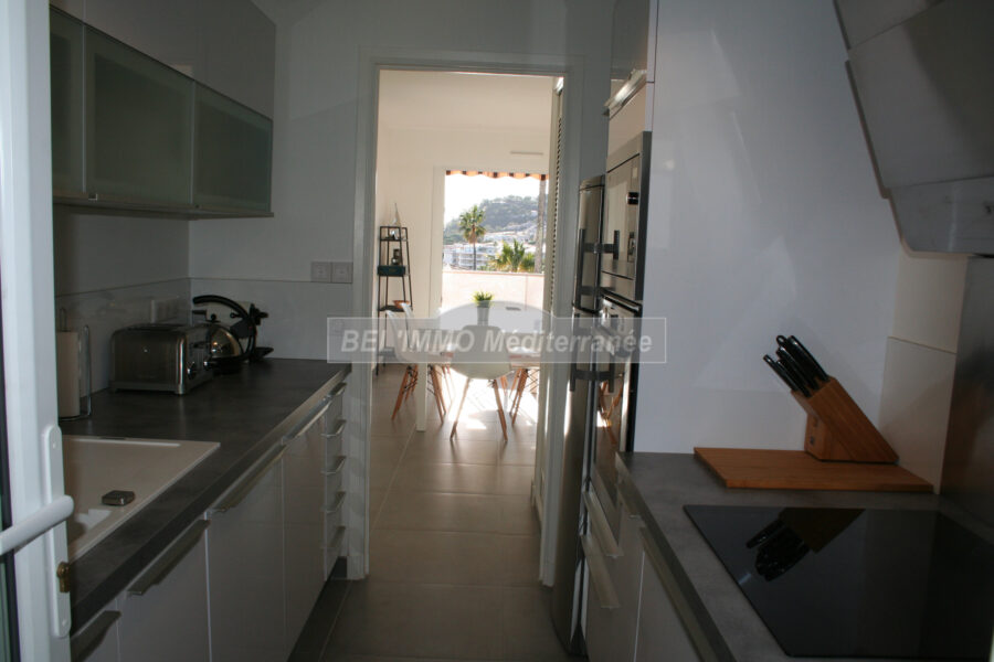 Appartement en location vacances à Cavalaire-sur-Mer — Vue mer — photo 5