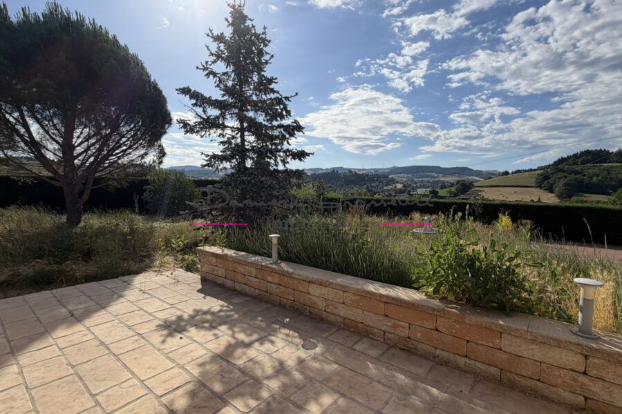 Maison à vendre à Amplepuis — Vue nature — photo 6