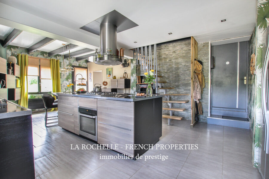 Maison à vendre à Saint-Pierre-le-Vieux — Vue dégagée — photo 10