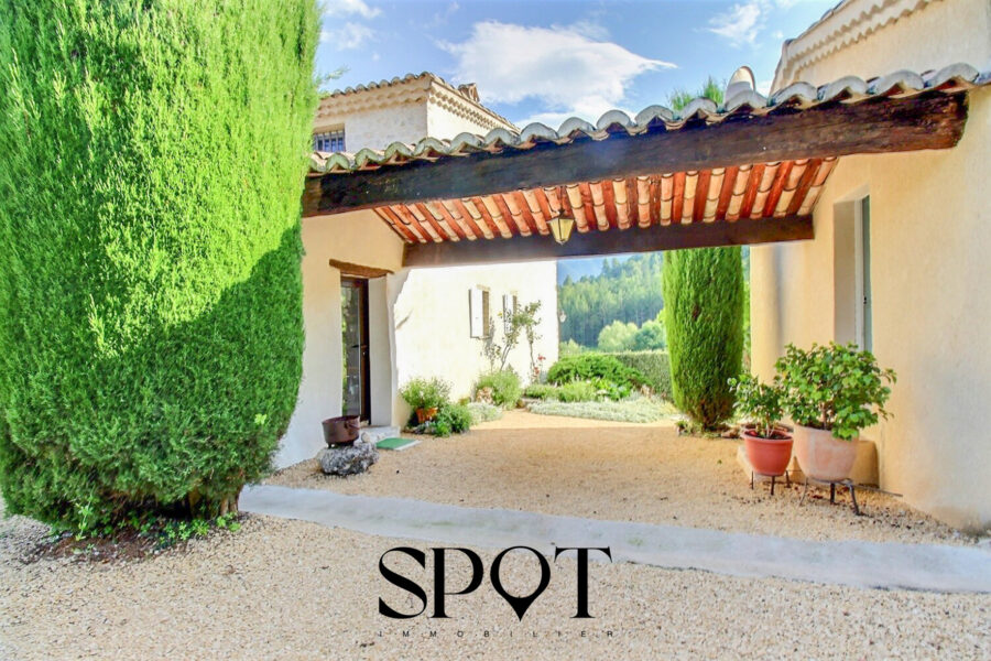 Maison à vendre à Montbrun-les-Bains — Vue nature — photo 10