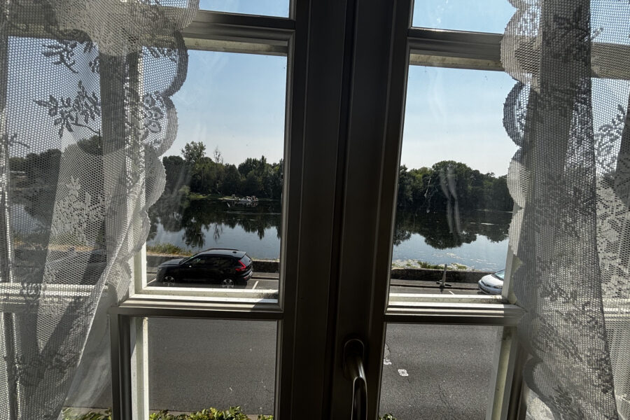 Maison à vendre à Chinon — Vue lac — photo 1