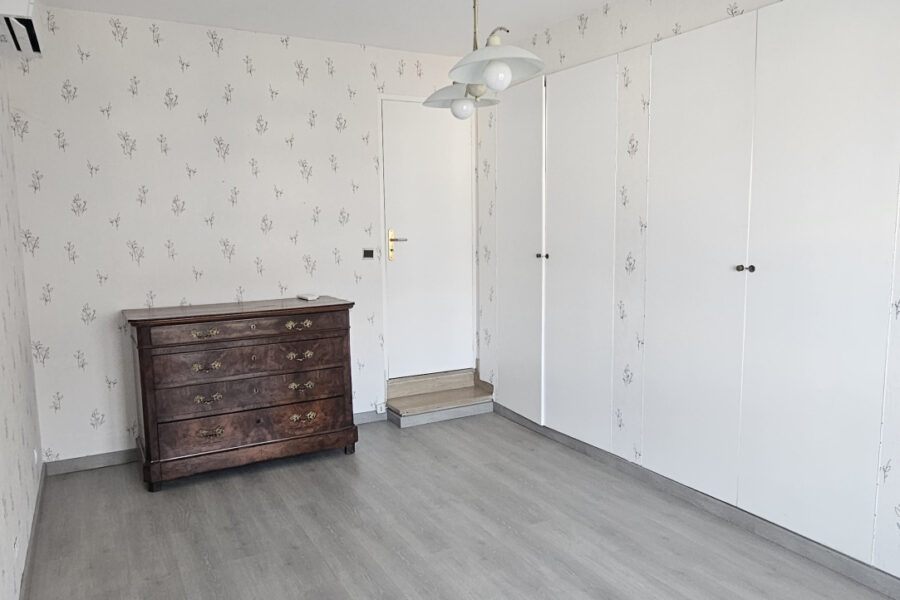 Appartement à vendre à Grenoble — Vue montagne — photo 9