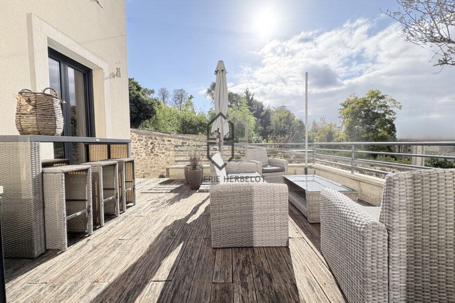 Maison à vendre à Chennevières-sur-Marne — Vue sur la ville — photo 3
