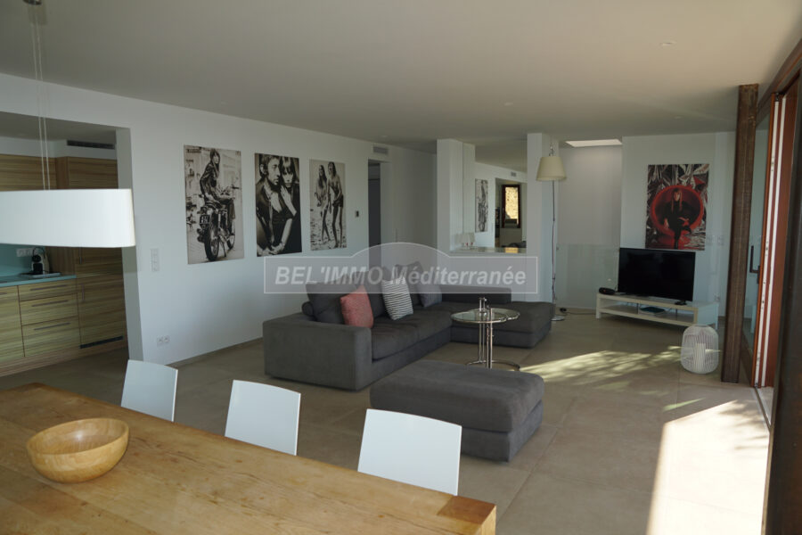 Maison à vendre à Rayol-Canadel-sur-Mer — Vue mer — photo 12
