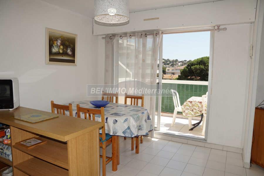 Appartement à vendre à Cavalaire-sur-Mer — Vue marina & port — photo 7