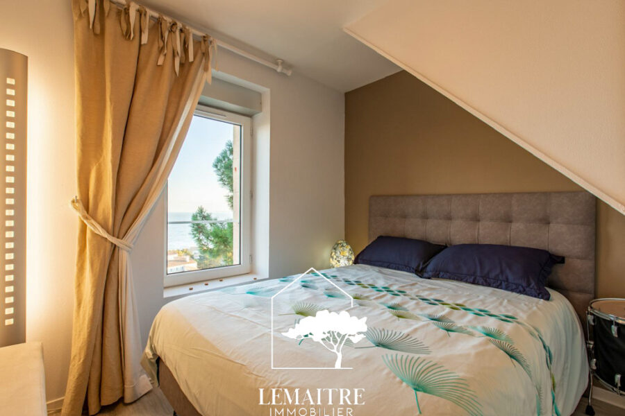 Appartement à vendre à Saint-Palais-sur-Mer — Vue mer — photo 4