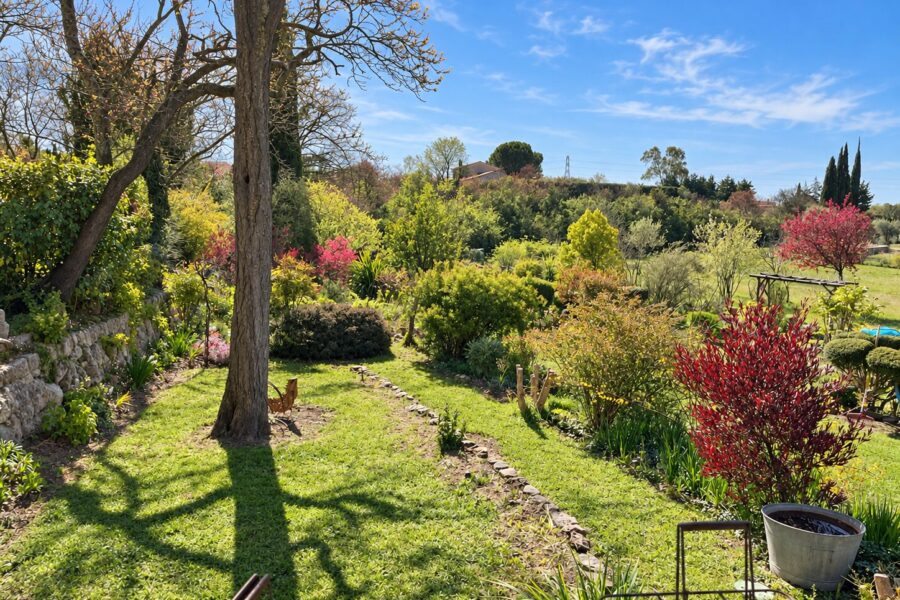 Maison à vendre à Tourrettes — Vue nature — photo 13