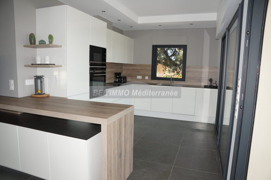 Maison en location vacances à Cavalaire-sur-Mer — Vue mer — photo 13