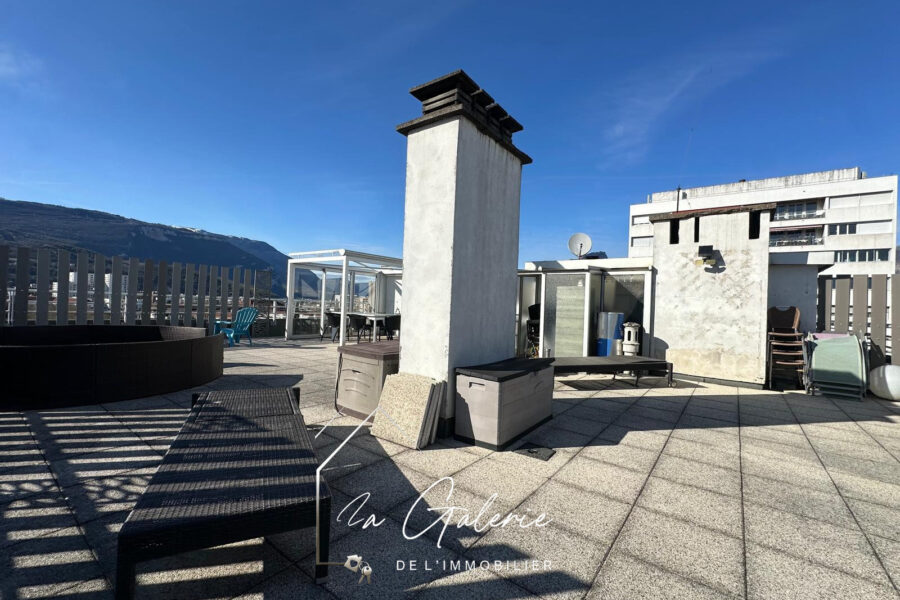Appartement à vendre à Grenoble — Vue montagne — photo 7