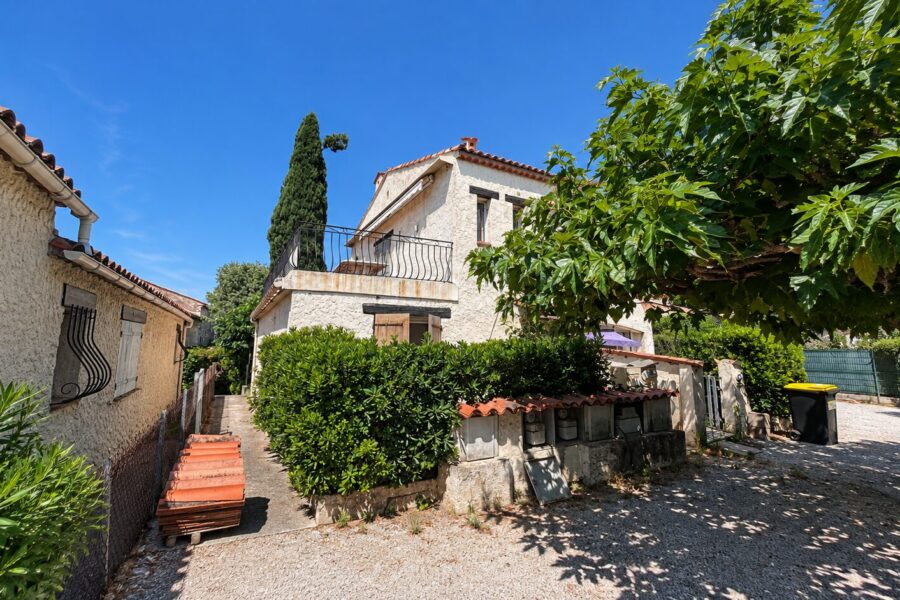 Appartement à vendre à Montauroux — Vue mer — photo 2