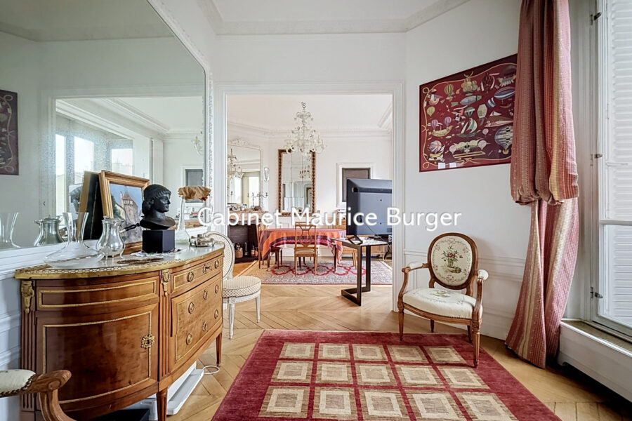 Appartement à vendre à Paris 5e arrondissement — Vue sur la ville — photo 8