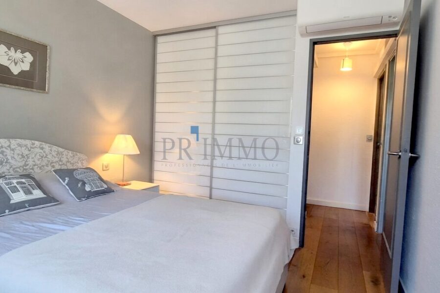 Appartement à vendre à Saint-Raphaël — Vue mer — photo 8