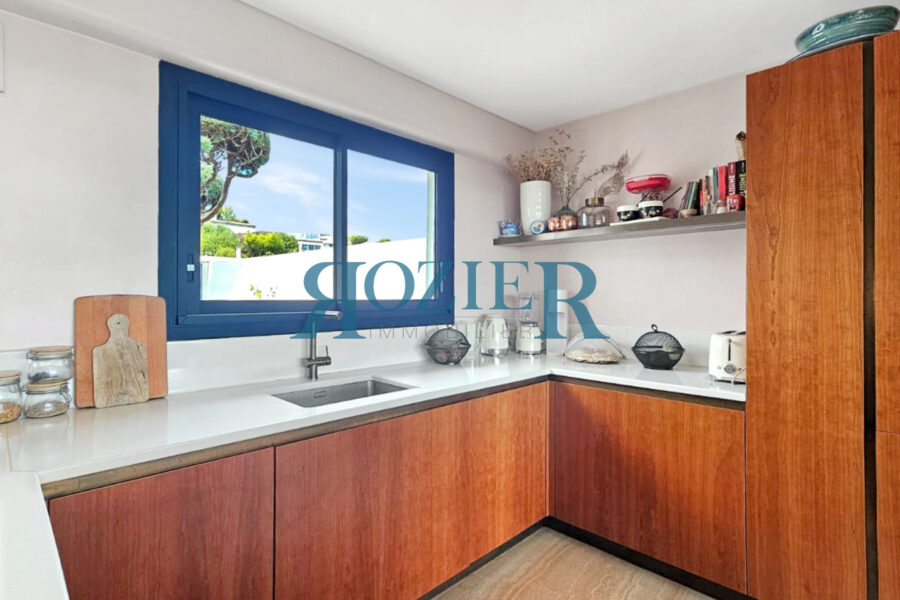 Maison à vendre à Vallauris — Vue mer — photo 10