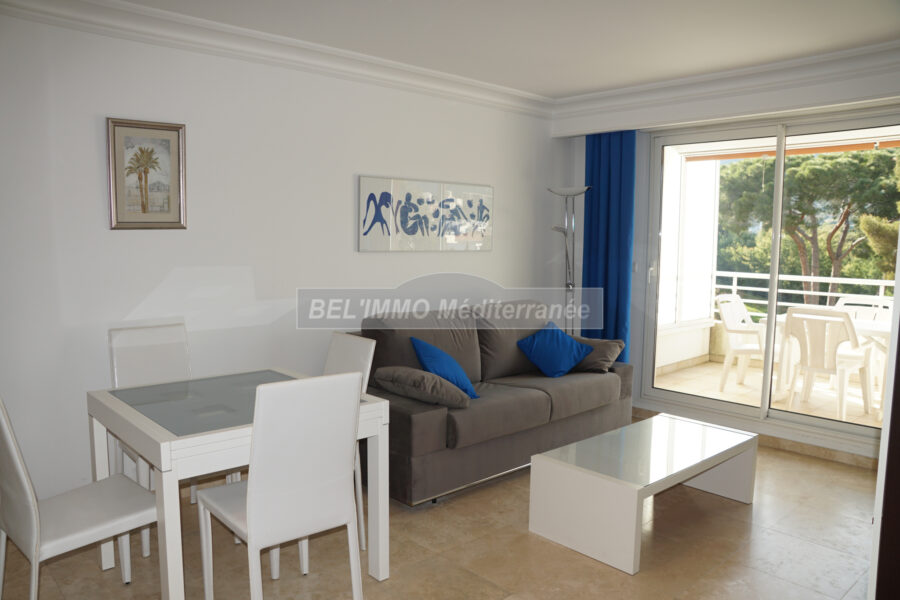 Appartement en location vacances à Cavalaire-sur-Mer — Vue nature — photo 2
