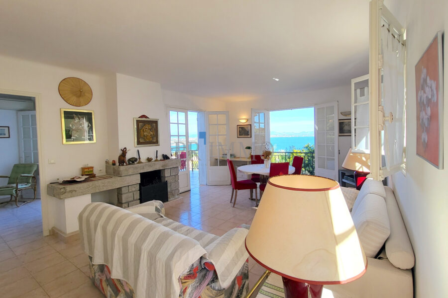 Maison à vendre à Les Issambres — Vue mer — photo 5