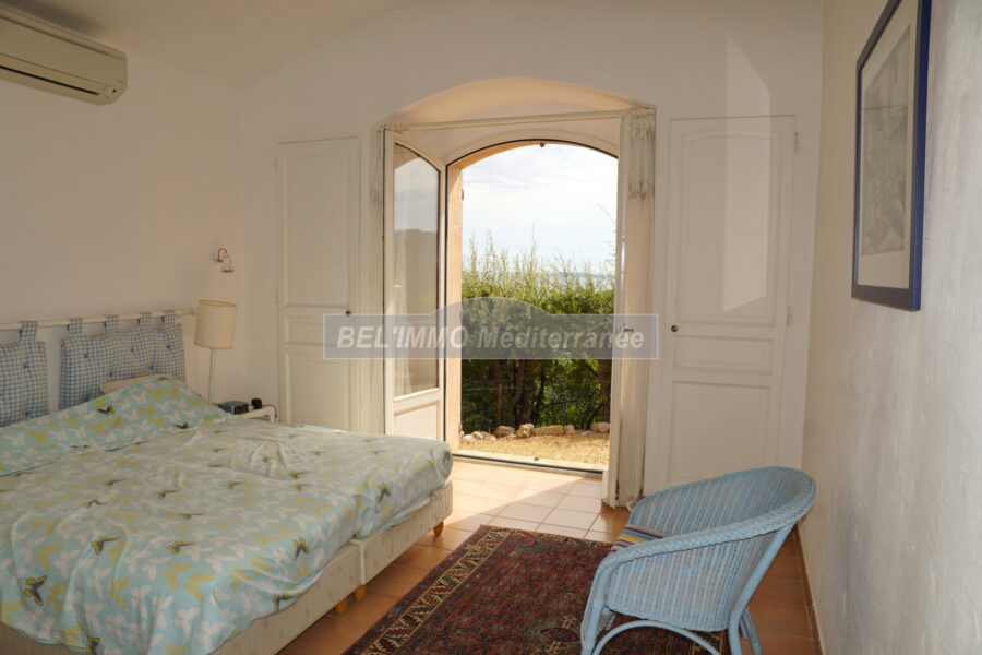 Maison à vendre à Cavalaire-sur-Mer — Vue mer — photo 18