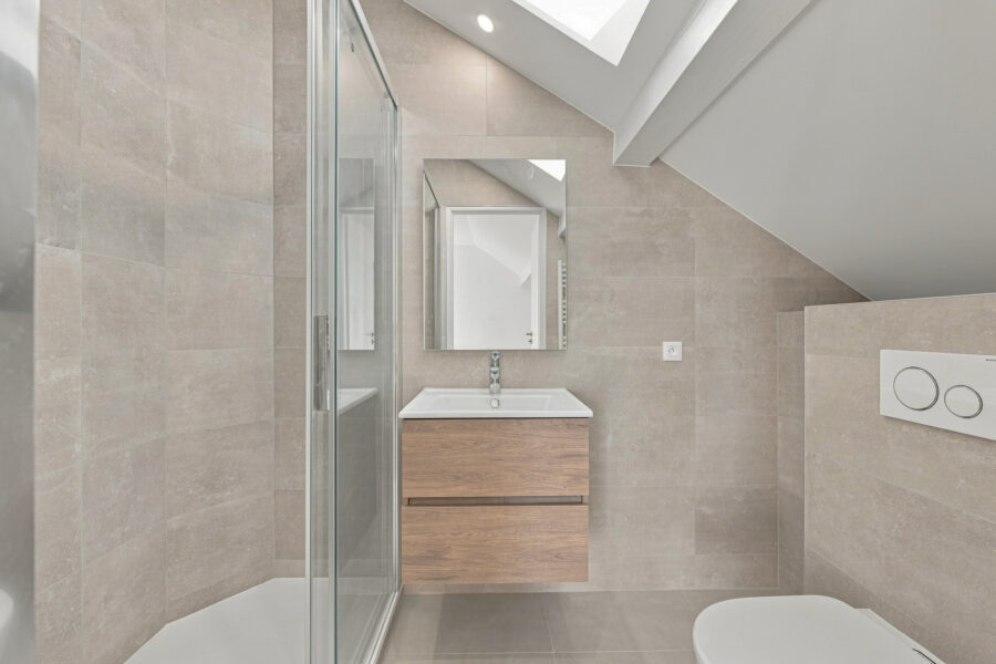 Maison à vendre à Cessy — Vue montagne — photo 20