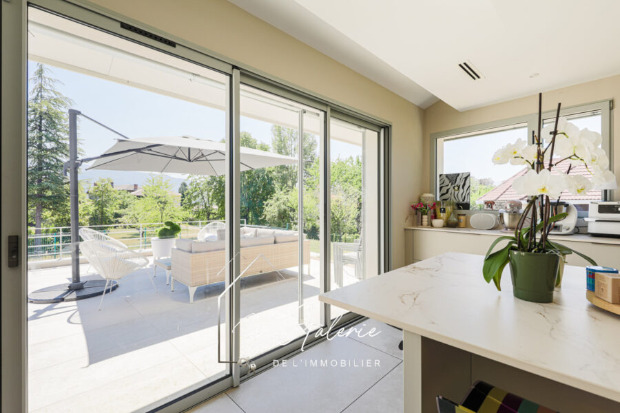 Maison à vendre à Montbonnot-Saint-Martin — Vue montagne — photo 5