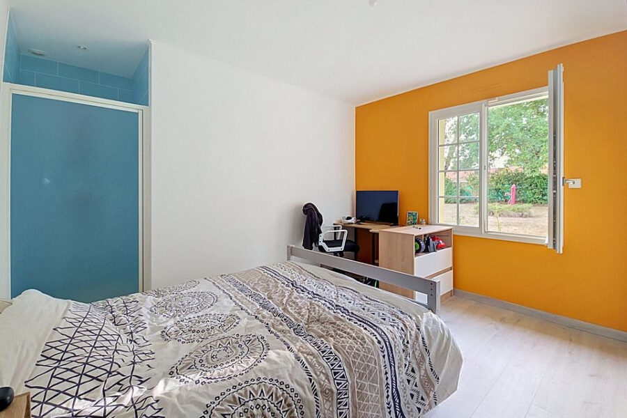 Maison à vendre à Bressuire — Vue dégagée — photo 9