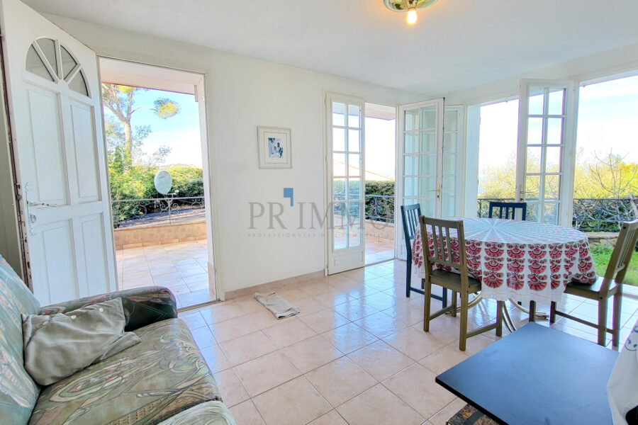 Maison à vendre à Les Issambres — Vue mer — photo 7