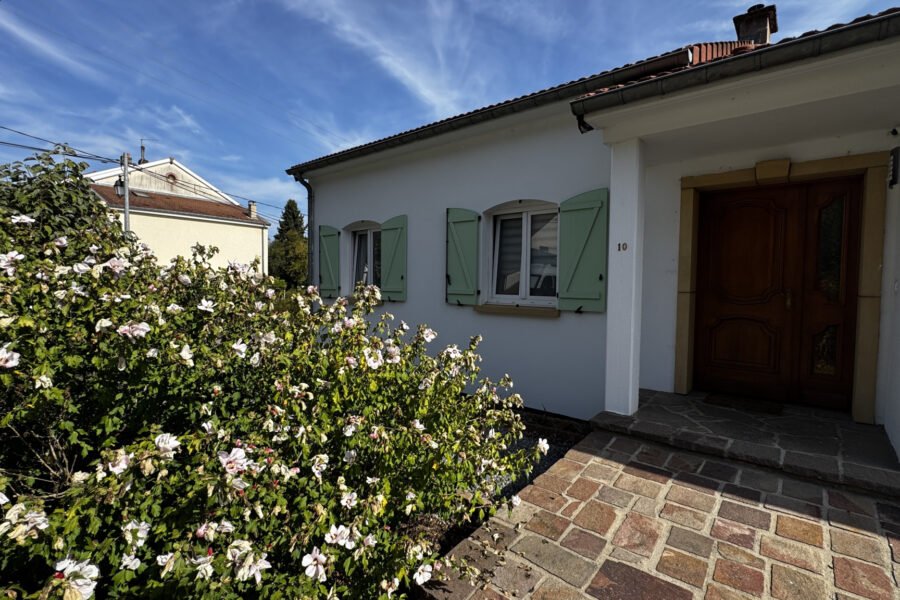 Maison à vendre à Mont-Saint-Martin — Vue nature — photo 2