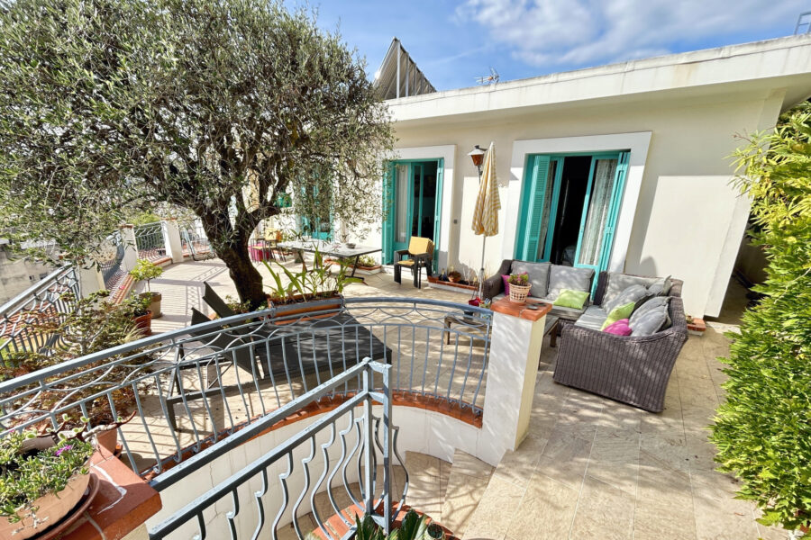 Maison à vendre à Nice — Vue mer — photo 4