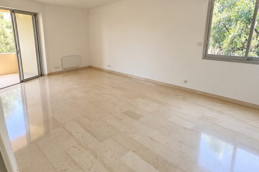 Appartement à louer à Ajaccio — Vue mer — photo 3