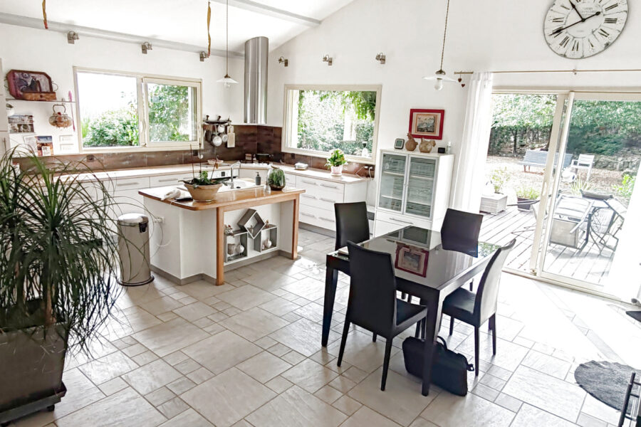 Maison à vendre à Désaignes — Vue parc & jardin — photo 4