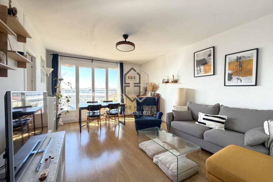 Appartement à vendre à Saint-Maur-des-Fossés — Vue sur la ville — photo 2