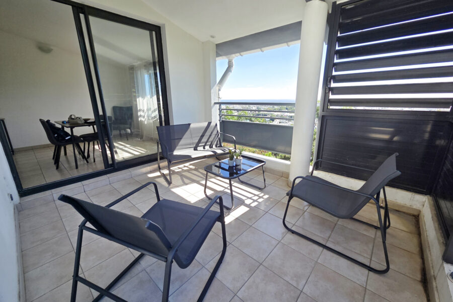 Appartement à louer à Saint-Denis — Vue mer — photo 1