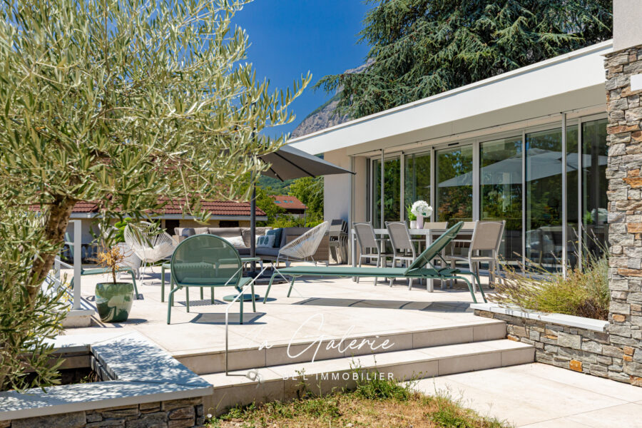 Maison à vendre à Montbonnot-Saint-Martin — Vue montagne — photo 3