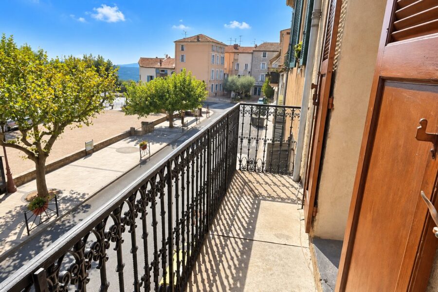 Maison à vendre à Montauroux — Vue parc & jardin — photo 10