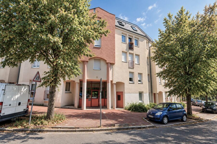 Appartement à vendre à Créteil — Vue parc & jardin — photo 2