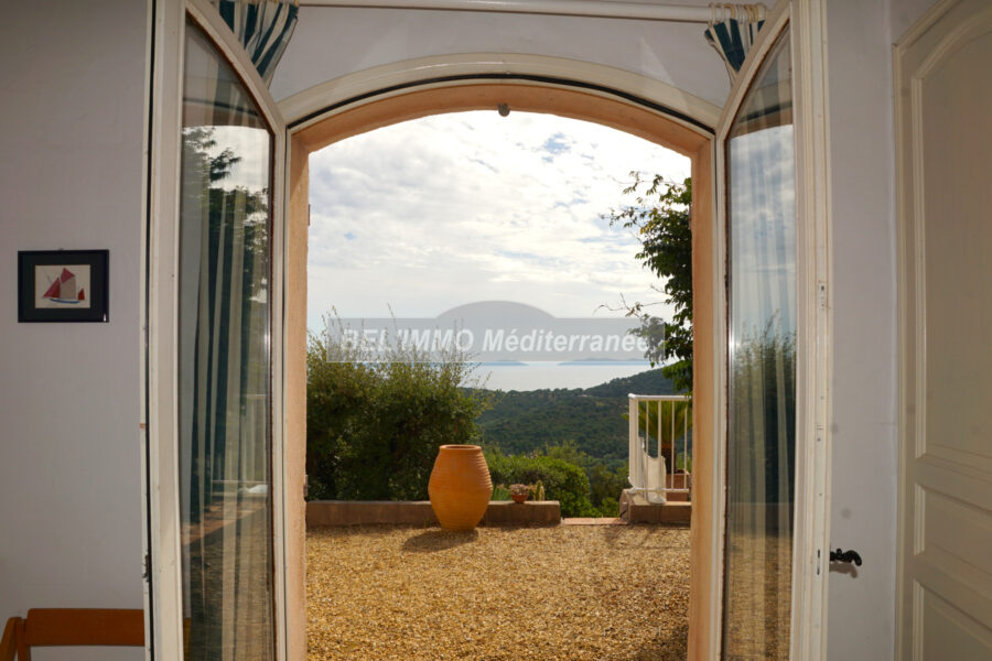 Maison à vendre à Cavalaire-sur-Mer — Vue mer — photo 16