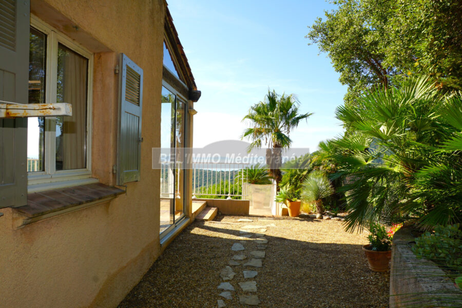 Maison à vendre à Cavalaire-sur-Mer — Vue mer — photo 9
