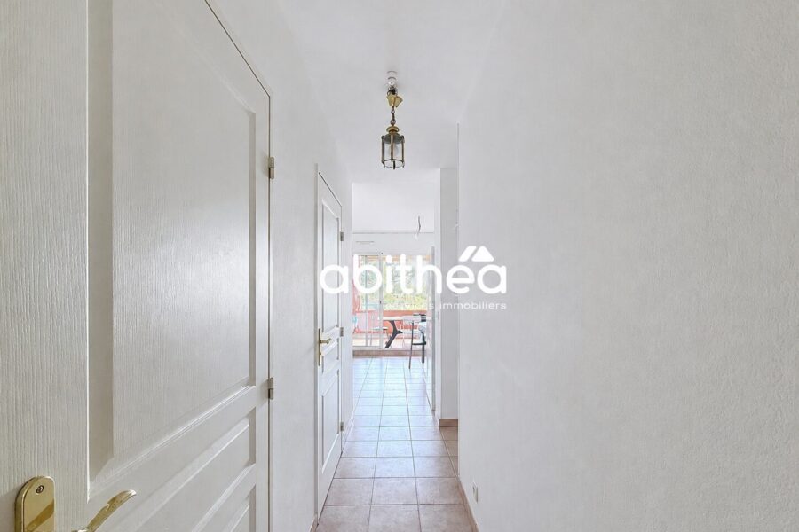 Appartement à vendre à Théoule-sur-Mer — Vue mer — photo 14