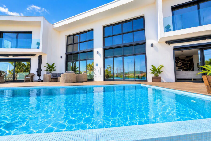 Maison à vendre à Fréjus — Vue mer — photo 3