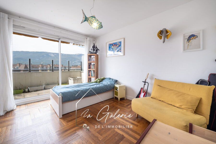 Appartement à vendre à Grenoble — Vue sur la ville — photo 16