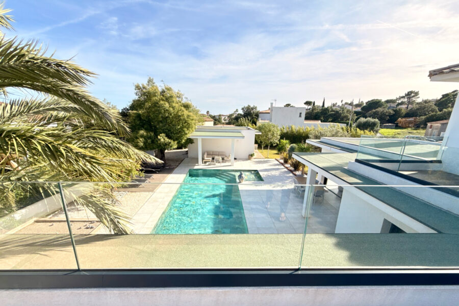 Maison à vendre à Fréjus — Vue mer — photo 8