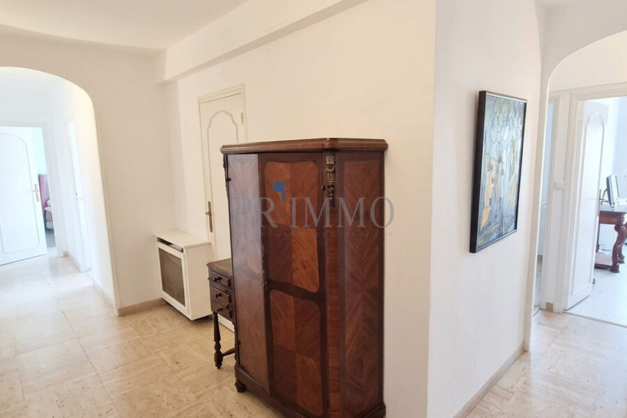 Appartement à vendre à Saint-Raphaël — Vue mer — photo 5