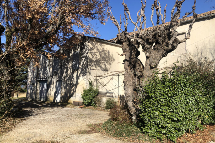 Maison à vendre à Bonnieux — Vue vignes — photo 4