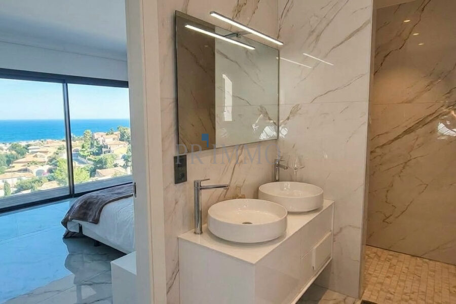 Maison à vendre à Fréjus — Vue mer — photo 8