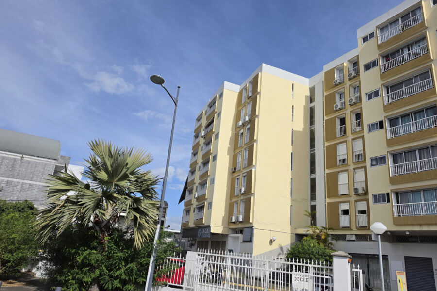 Appartement à vendre à Saint-Denis — Vue mer — photo 2
