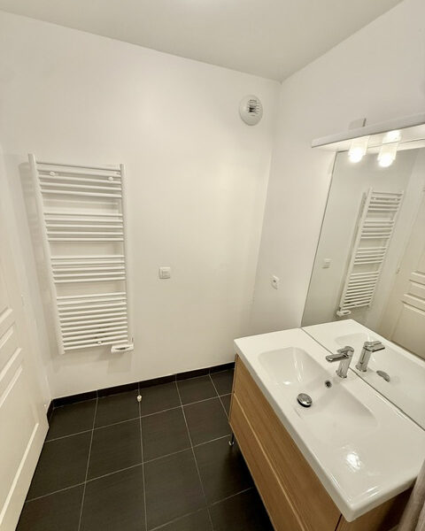 Appartement à louer à Ferney-Voltaire — Vue nature — photo 14