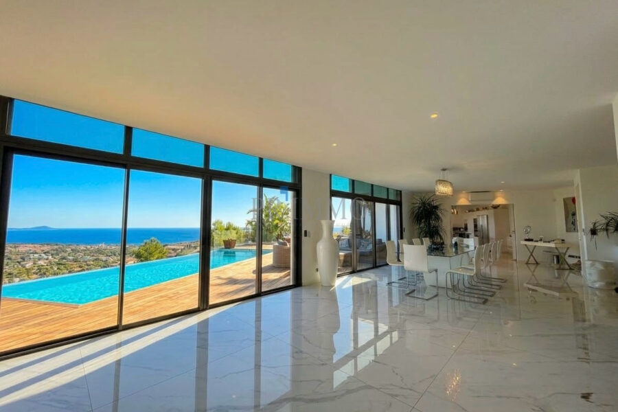 Maison à vendre à Fréjus — Vue mer — photo 5