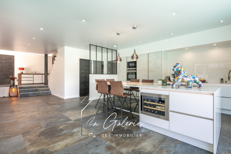 Maison à vendre à Saint-Paul-de-Varces — Vue montagne — photo 3