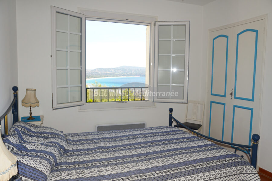 Appartement à vendre à Cavalaire-sur-Mer — Vue mer — photo 7