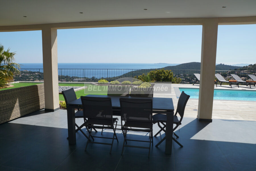 Maison en location vacances à Cavalaire-sur-Mer — Vue mer — photo 11